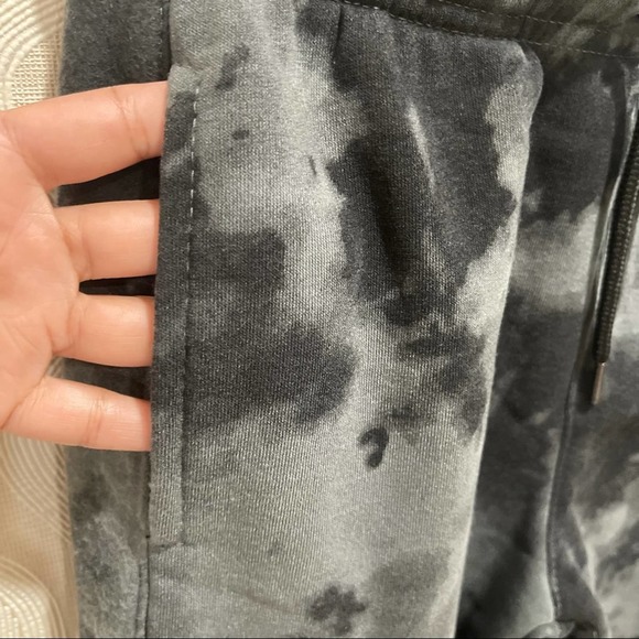 0352 NEW KIDS OFFICIAL NFL Miami Dolphins Tie Dye Sweatpants Joggers - Picture 4 of 10